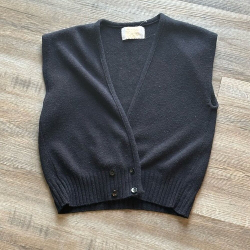 Vintage (like) Babaa/Ozma like Cropped Button Front SweaterVest top XS/S EUC